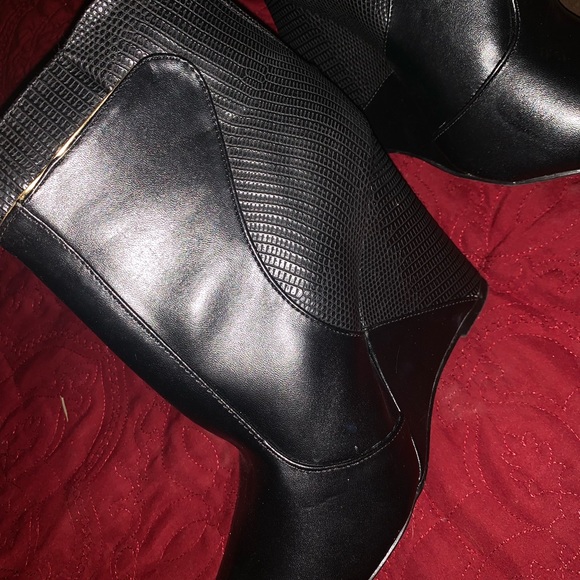 Wedges - Picture 2 of 2